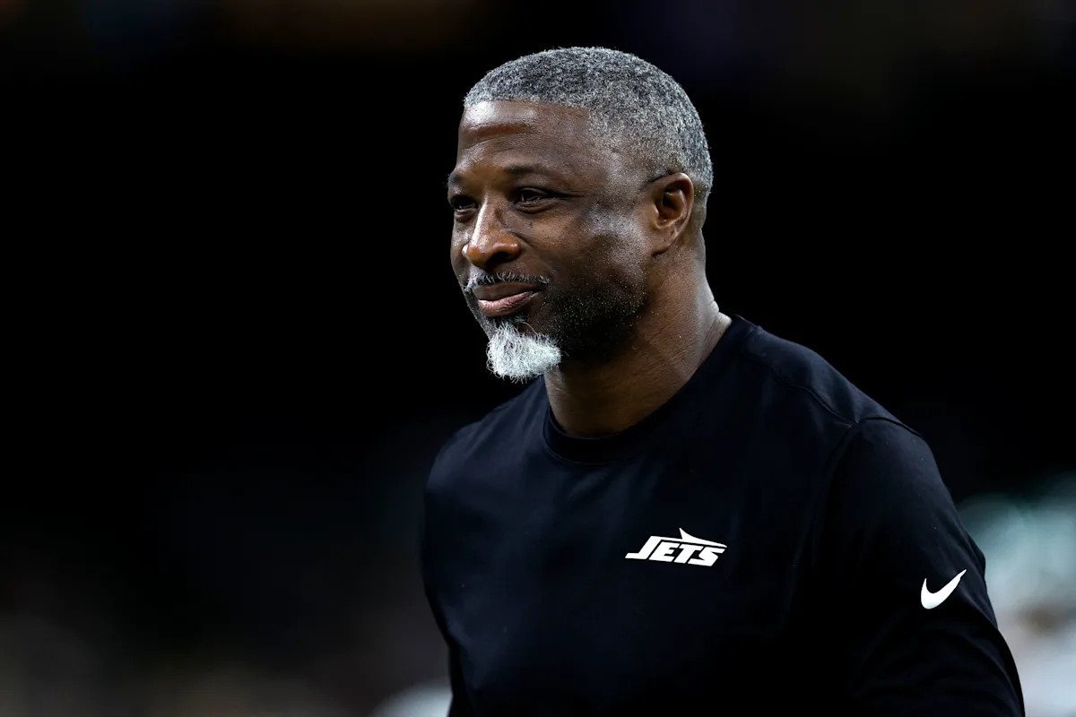 Aaron Glenn cree que Geno Smith llevará a los Jets a la “tierra prometida” en el segundo acto de la franquicia