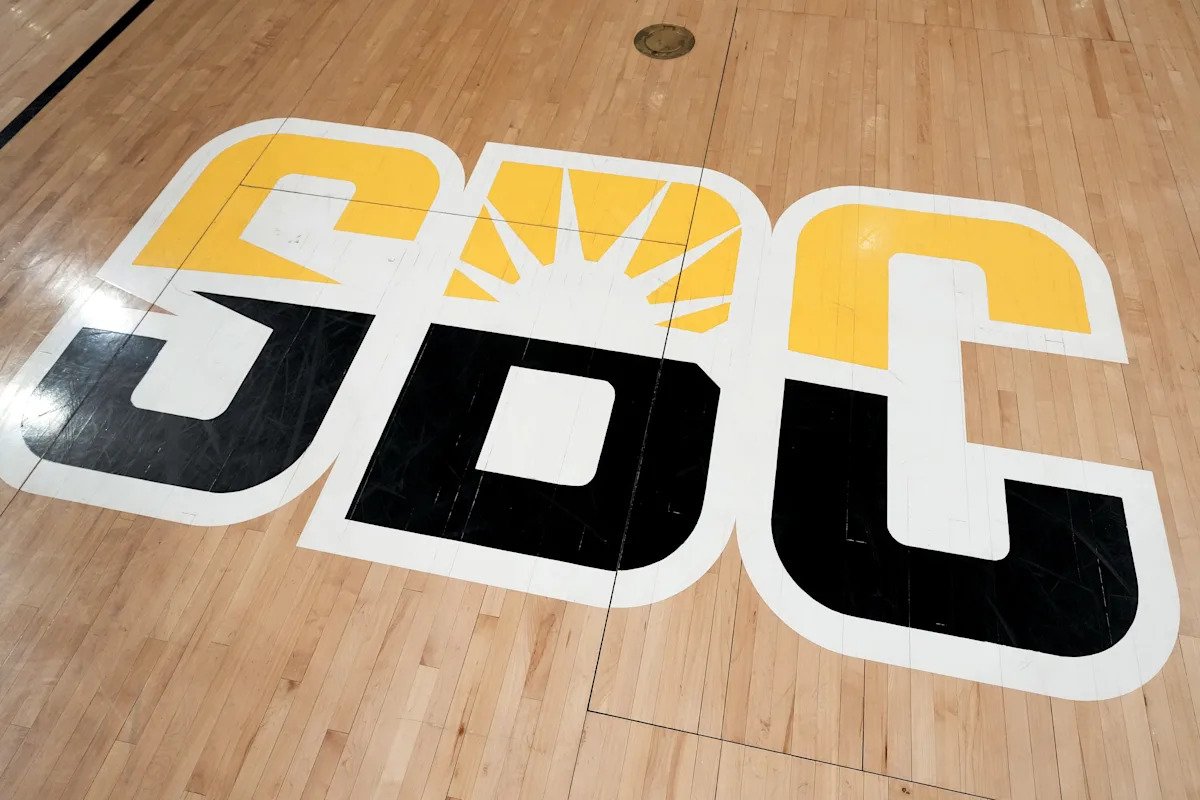 South Alabama avanza en el Sun Belt Tournament a pesar de tener suspendidos a sus tres mejores anotadores tras una trifulca en la ronda anterior