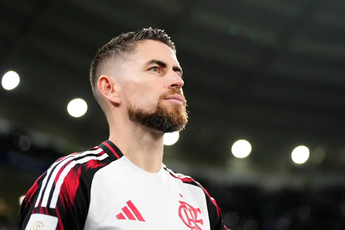 Jorginho del Flamengo critica a Chappell Roan después de que su hijastra supuestamente rompió a llorar durante un enfrentamiento de seguridad