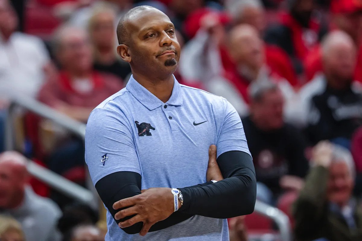 Penny Hardaway quería “todo el humo” cuando consiguió el trabajo en Memphis. Ahora lo entiende y podría ser una advertencia a la hora de salir.