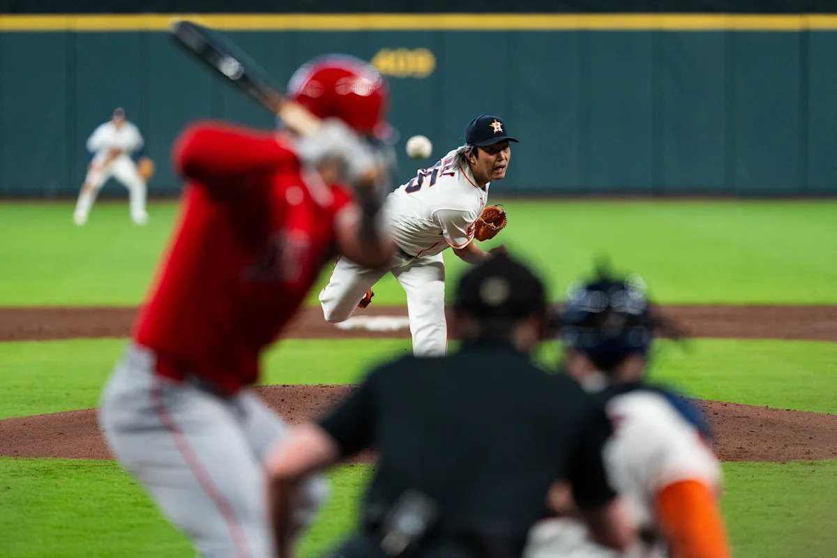 Regreso temprano de la era ABS de la MLB: a los fanáticos les gusta, Mike Trout es bueno en eso y vimos nuestra primera expulsión robótica