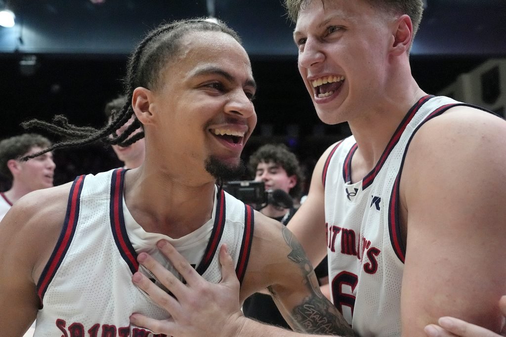 Saint Mary’s gana el campeonato del WCC con una victoria sobre el No. 9 Gonzaga