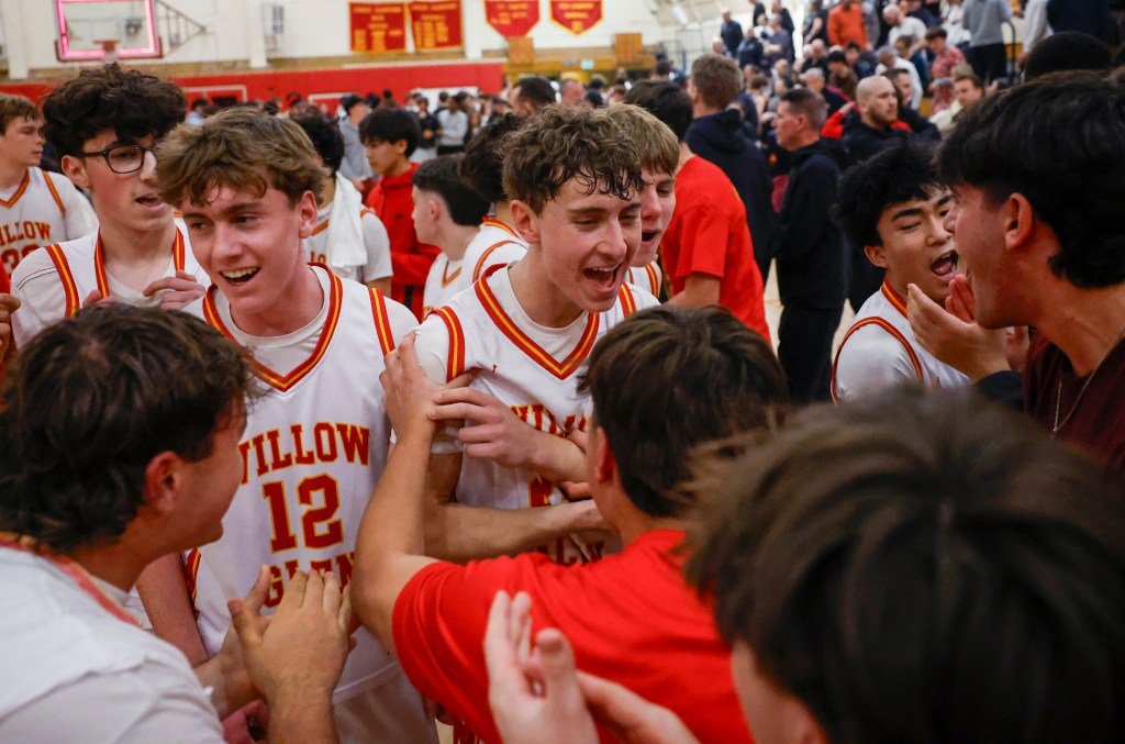 Willow Glen supera a Los Gatos para avanzar a las semifinales de NorCal D-III