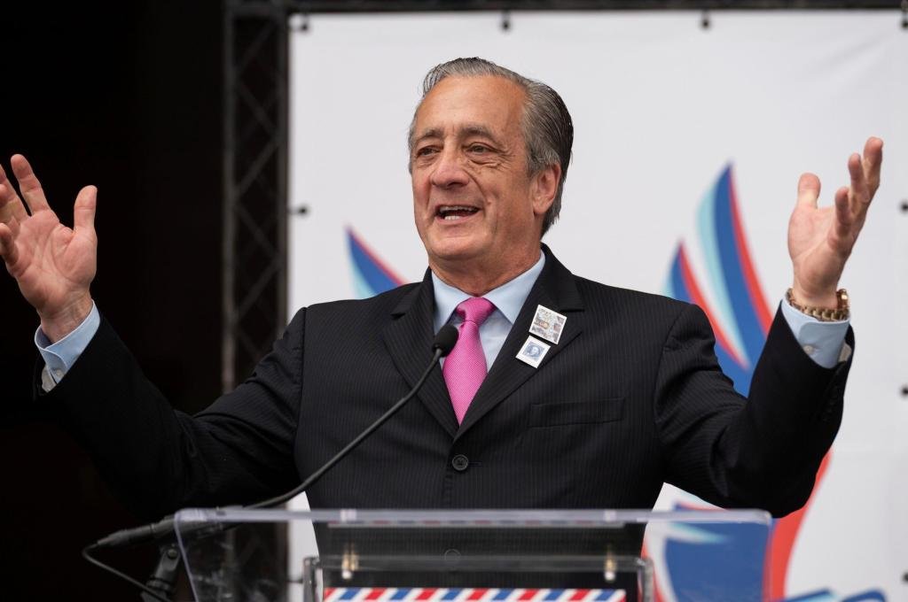 El Servicio Postal de EE.UU. espera quedarse sin dinero en un año sin la ayuda del Congreso, dice el director general de correos