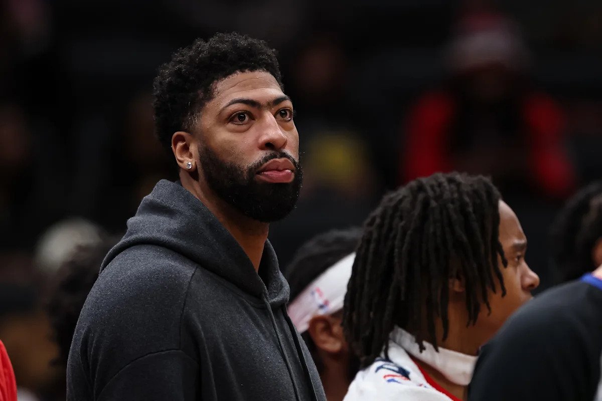 Anthony Davis recibió autorización para comenzar actividades limitadas en la cancha y será reevaluado en dos semanas, dicen los Wizards.