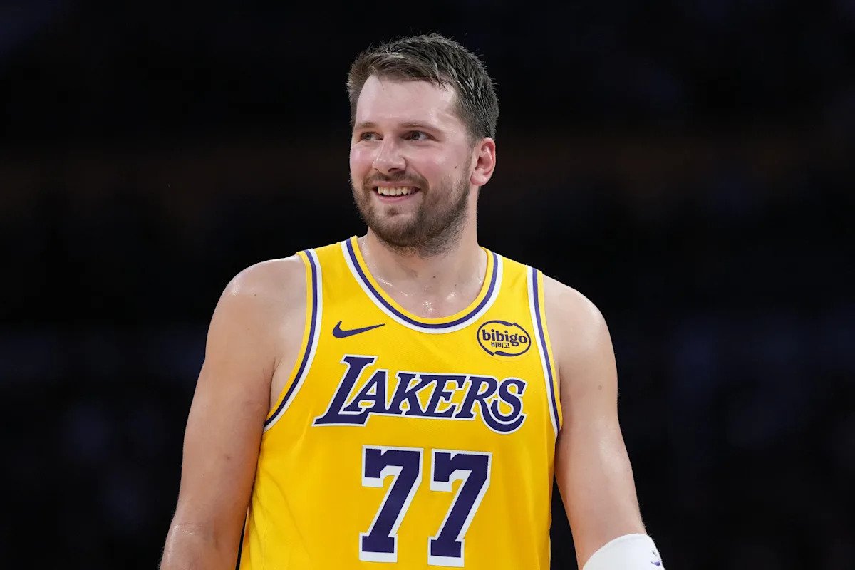 ¿Está mejorando la defensa de Luka Dončić? Cómo la estrella de los Lakers está mejorando su juego y las perspectivas de Los Ángeles