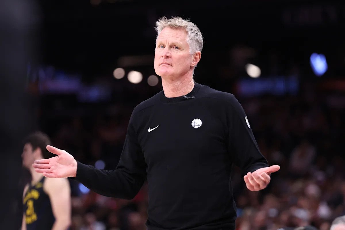 Steve Kerr admite que proporcionar información errónea sobre el diagnóstico POTS de Warriors C Kristaps Porzingis fue un “error estúpido”