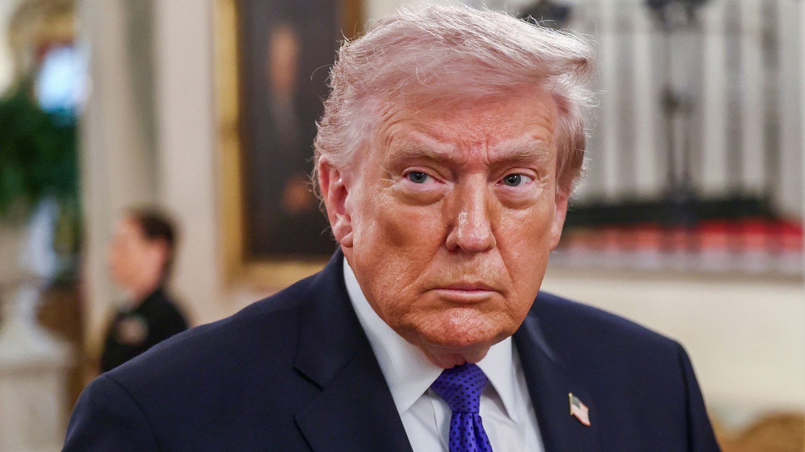 Trump contradice la inteligencia estadounidense sobre Irán y ya no discute el cambio de régimen como antes