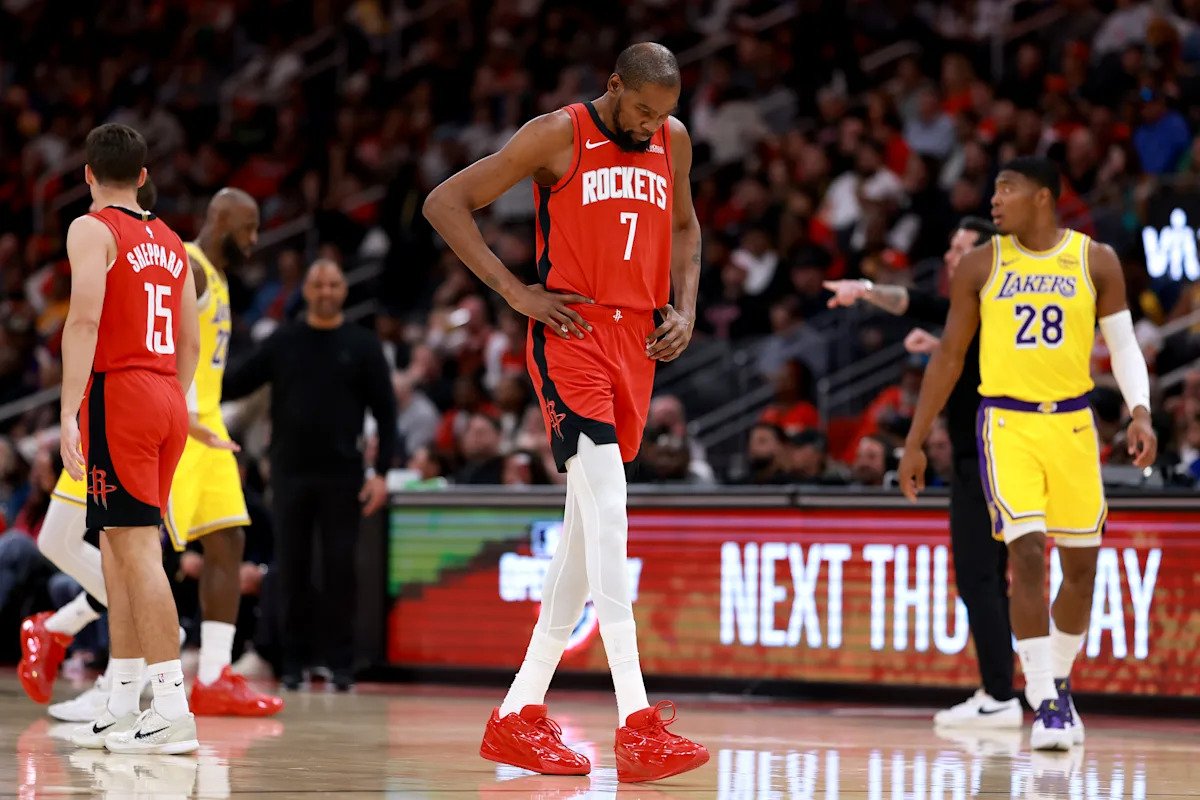 Kevin Durant asume la culpa tras la derrota de los Rockets ante los Lakers: “Esta noche perdí el partido para nosotros”