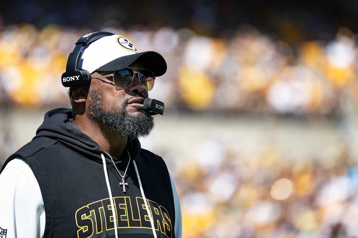 Se informa que Mike Tomlin está firmando con una agencia de medios deportivos que se espera que tenga múltiples pretendientes para la transmisión.