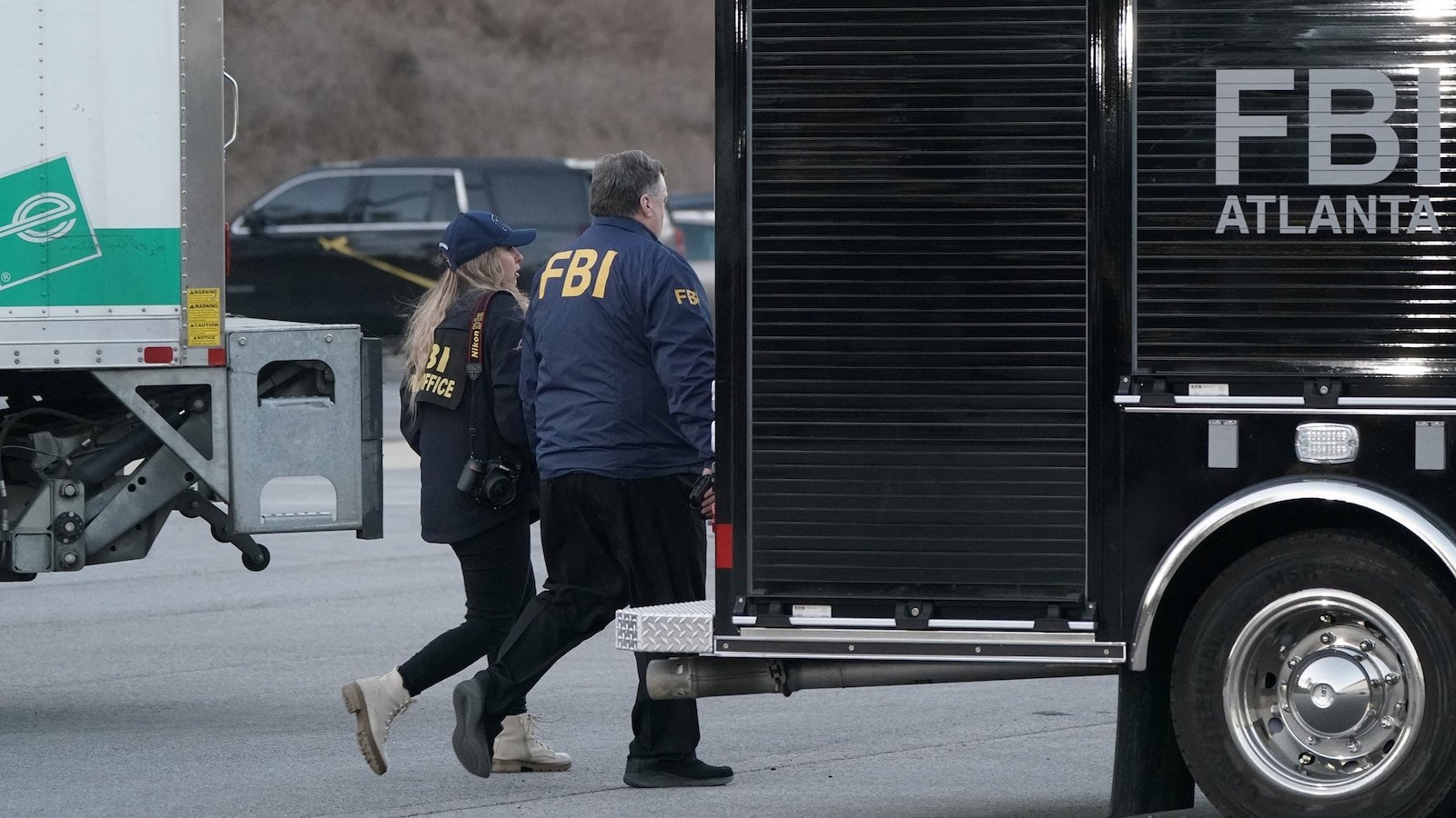 El agente del FBI detrás de la orden de incautación de boletas del condado de Fulton no tendrá que testificar, dictamina el juez