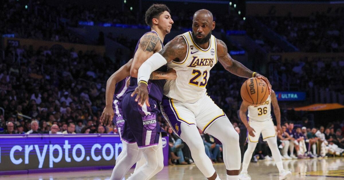 Luka Doncic y LeBron James ayudan a los Lakers a lograr una victoria dominante sobre los Kings