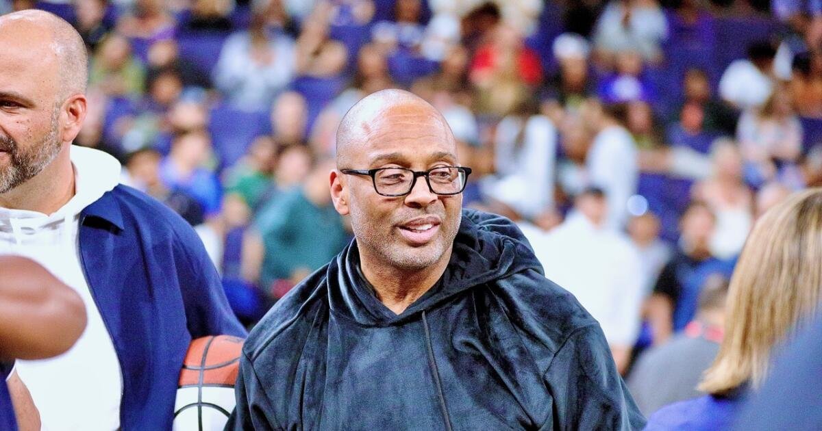 Los equipos de baloncesto de Sierra Canyon juegan en la doble jornada regional