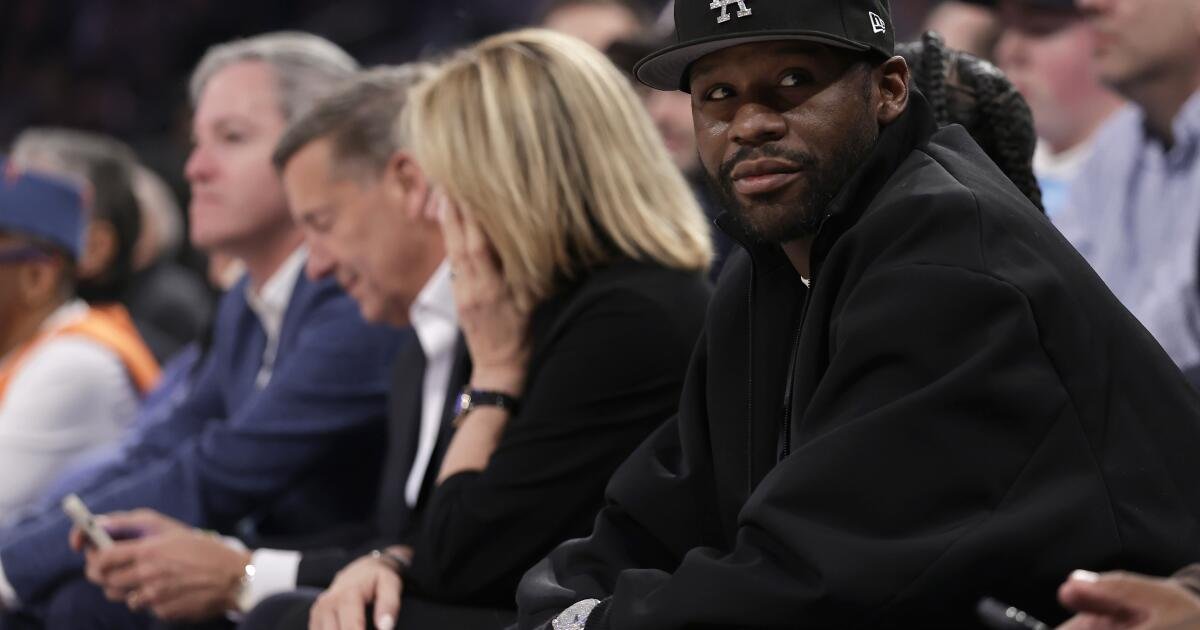 Floyd Mayweather añade otra pelea a su agenda