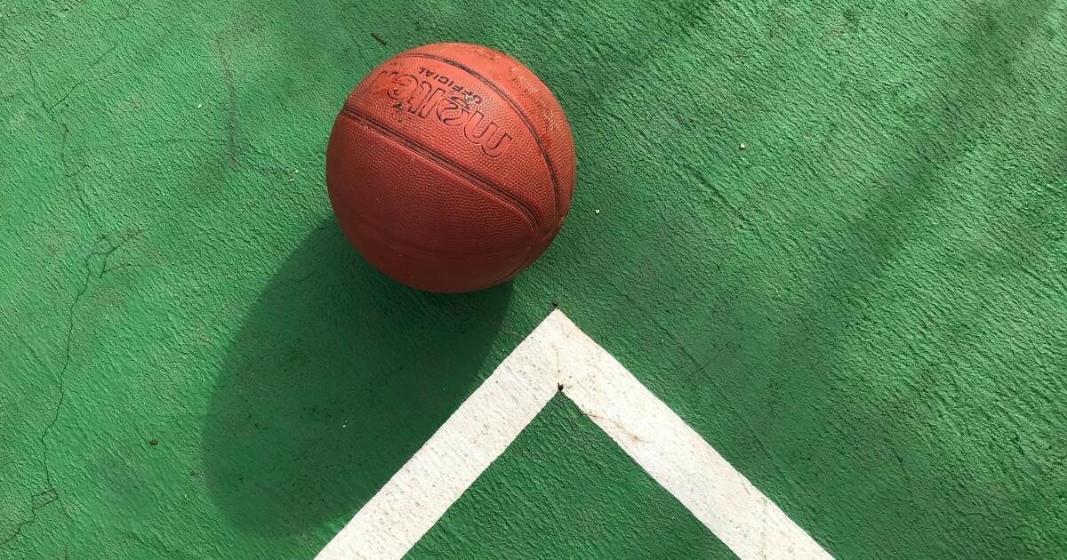 Baloncesto de secundaria: emparejamientos regionales de playoffs de niños y niñas