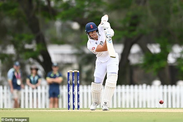 Inglaterra está siguiendo el campeonato del condado más de cerca que nunca esta temporada: estas son las seis estrellas destacadas a las que hay que prestar atención, desde el próximo bateador de Yorkshire hasta los rápidos entrenadores de Warwickshire de los que están entusiasmados.