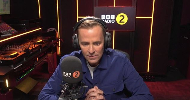 La BBC despidió a Scott Mills cuando surgió “nueva información convincente” de un acusador menor una década después de una investigación policial.