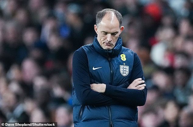 Jude Bellingham y Elliot Anderson están seguros, la estrella del Manchester United se ha ganado su lugar y los 17 jugadores están sudando por sus lugares: JACK GAUGHAN elige su equipo de Inglaterra para el Mundial