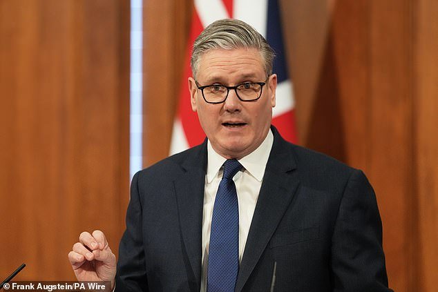 El Primer Ministro cancela sus planes de ampliar la formación especializada después de que la BMA no suspenda las huelgas