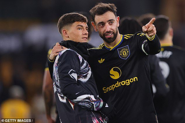 La sub-21 del Man United se enfrentará a Shea Lacey en su enfrentamiento contra el Real Madrid después de que Michael Carrick ascendiera al primer equipo al joven de 18 años.