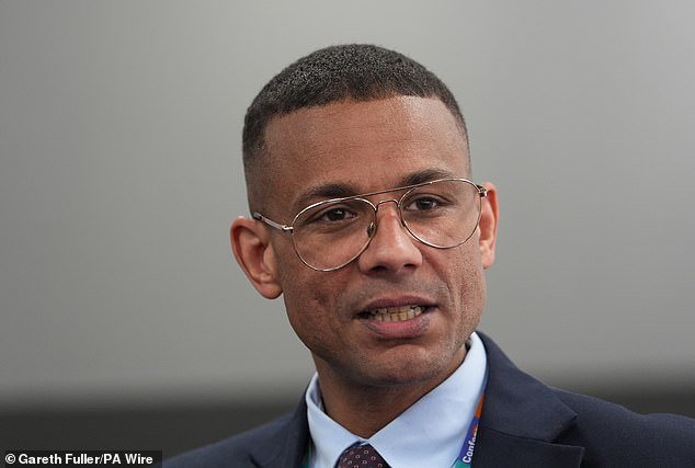 Los docentes abandonan el Partido Laborista ya que el apoyo entre los miembros del sindicato ha caído un 70 por ciento