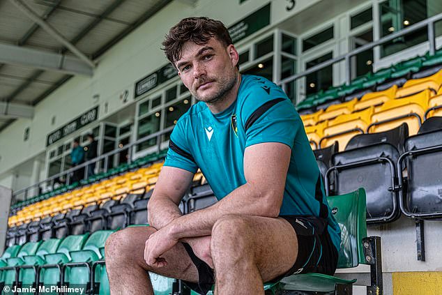 “Tengo muchas ganas de jugar para Inglaterra. Acepté las razones de Steve Borthwick, pero todavía estaba bastante frustrado”: GEORGE FURBANK sobre los problemas del Seis Naciones, la recuperación de Jon Bon Jovi y cómo llevar el modelo de los Northampton Saints a la selección nacional