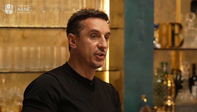 Revelado: las impresionantes ganancias de siete cifras de Gary Neville gracias al imperio de los podcasts