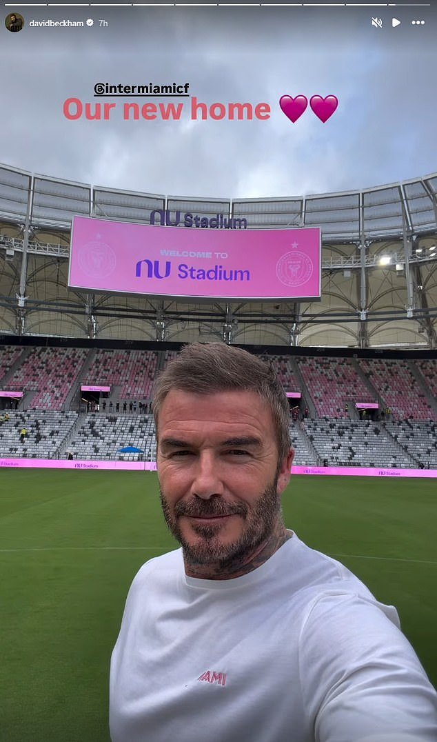 David Beckham presenta el nuevo estadio del Inter Miami de $750 MILLONES después de un año de retraso, mientras su madre peluquera y Romeo dan su sello de aprobación