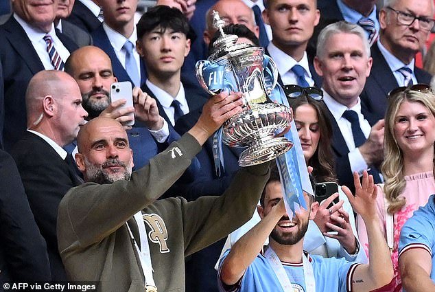 Este encuentro temprano con los fanáticos del Manchester City garantizó que Pep Guardiola siempre tratara la Copa FA con amor y respeto; no es de extrañar que puedan presumir de un récord tan sorprendente, escribe JACK GAUGHAN.