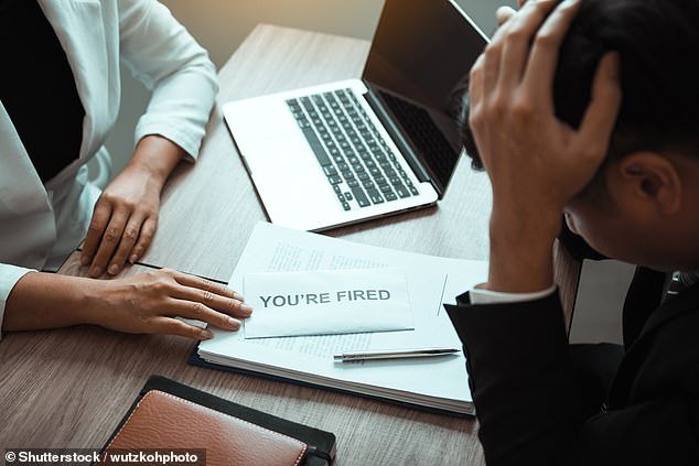 El tribunal concluye que decirle repetidamente a su jefe que es un incompetente no es un delito penal