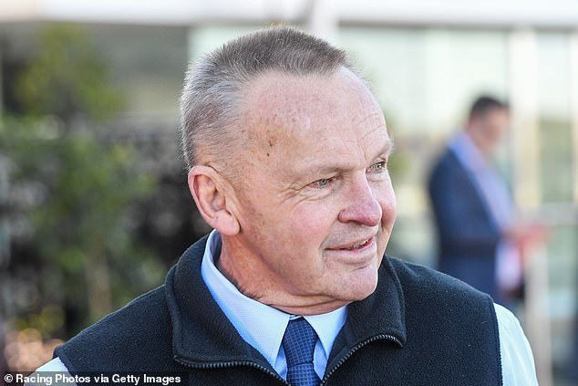 Los corredores han acusado más de mil millones de dólares por contrabando de cocaína después de que un horrible desastre marítimo expusiera la supuesta operación de “nave nodriza” frente a la costa de Victoria.