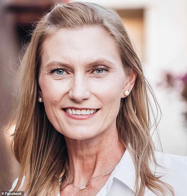 El asediado sheriff de Nancy Guthrie llevó un arma cargada al puesto de control de la TSA… y luego recibió un trato especial, afirman los residentes.