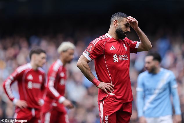 Man City 4-0 Liverpool: la gira de despedida de Mohamed Salah comenzó de la peor manera posible, ya que los Rojos perdieron toda la lucha ante la crueldad de los anfitriones, escribe IAN LADYMAN