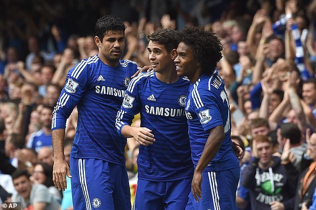 El héroe de culto del Chelsea rompe su contrato y se retira del fútbol tras colapsar en un entrenamiento debido a una enfermedad cardíaca