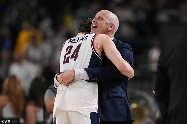 La esposa del entrenador del March Madness, Dan Hurley, revela que la policía la escoltó a la Final Four después de olvidar su amuleto de la buena suerte.