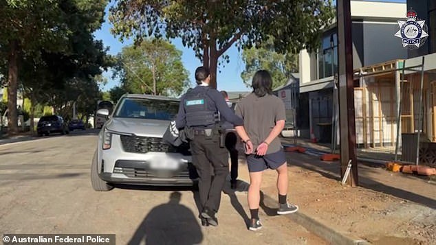 El australiano se enfrenta a 20 años de prisión por supuestamente luchar en Ucrania sin autorización