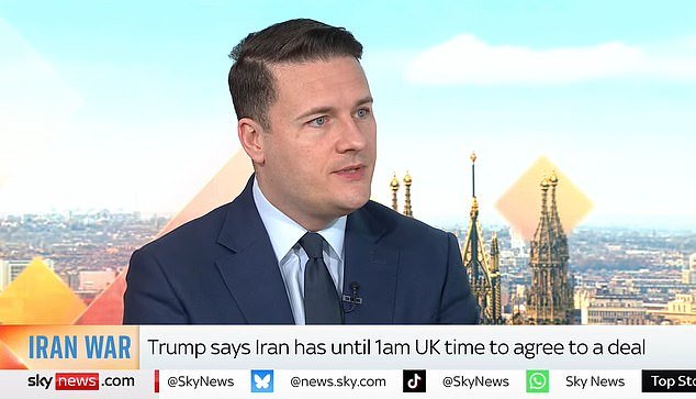 Wes Streeting responde a Trump después de que Starmer reprende a ‘Chamberlain’, diciendo que la decisión del primer ministro de mantener a Gran Bretaña fuera de la guerra con Irán está ‘reivindicada todos los días’