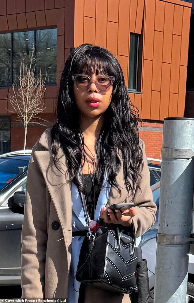 La asistente personal de la compañía fue encontrada con una bolsa de cocaína después de un accidente automovilístico y permaneció en la cárcel después de que el tribunal supiera que sufría un ataque de “delirio de excitación” en el momento del accidente.