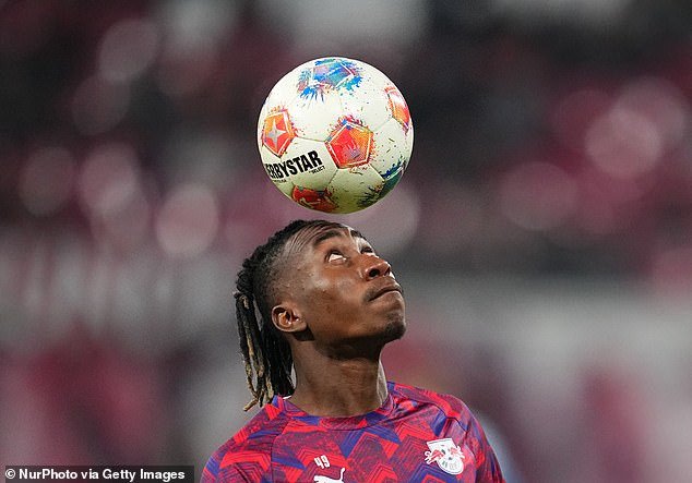 El hombre de 100 millones de euros por el que se pelean Liverpool y Man United: cómo Yan Diomande pasó del fútbol amateur a batir récords de la Bundesliga y potencial sustituto de Mohamed Salah en tres años, y cómo escapó del Rangers