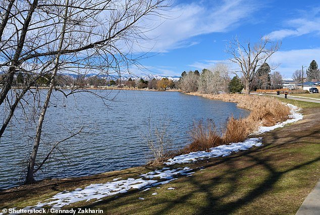 Los habitantes de Colorado están angustiados después de que el lago en el popular parque local DESAPARECE