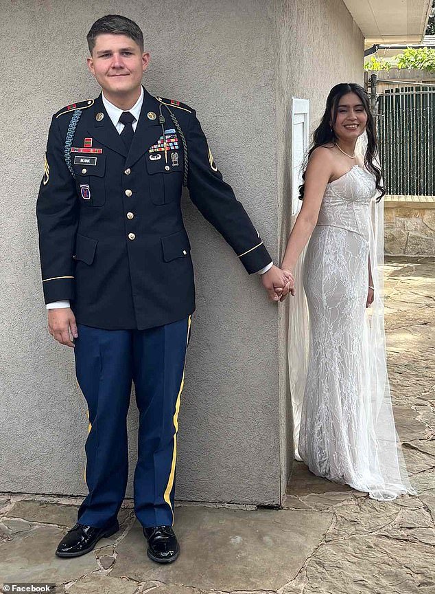 Esposa de un sargento del ejército estadounidense que llegó a Estados Unidos siendo un BEBÉ y fue liberado por ICE después de ser detenido en una base militar.