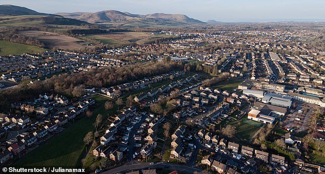 Los propietarios de segundas viviendas en Escocia se enfrentan a un aumento del 500 % en el impuesto municipal, ya que las autoridades locales han recibido poderes ilimitados.