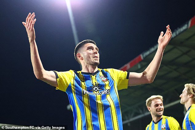 Oli McBurnie, Kieron Bowie, Luke Graham y el lago Ness Drogba… todos están llamando a la puerta. ¿Pero Steve Clarke dejará entrar a ALGUNO de ellos?