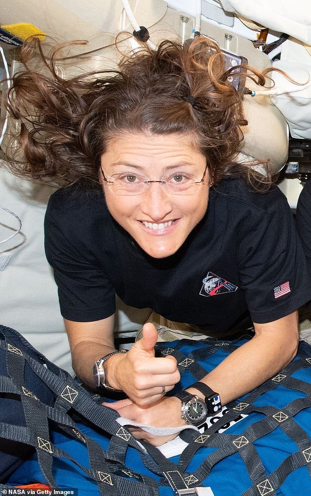 “¡Hola, hermana Astro!” Los investigadores realizan una llamada de radio histórica de una nave espacial a otra