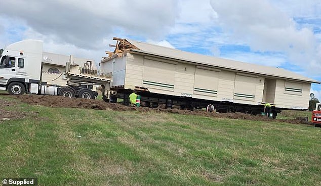 Una pareja australiana se vio obligada a mudarse después de gastar 300.000 dólares en una propiedad y hacer un descubrimiento impactante