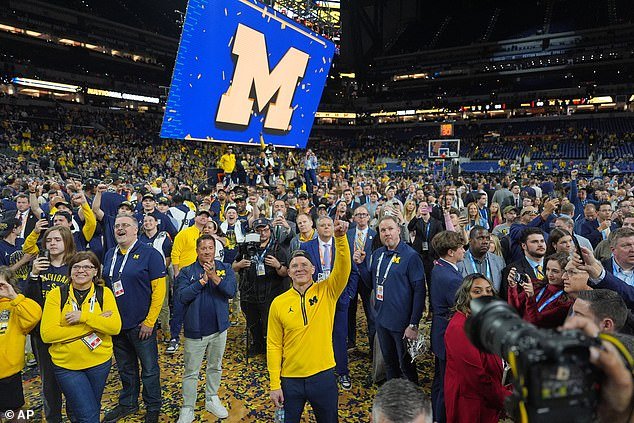 La NCAA aborda las reglas de elegibilidad luego de la orden ejecutiva de Donald Trump para ‘proteger el futuro de los deportes universitarios’