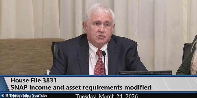 Millonario de Minnesota recauda 6.000 dólares en cupones de alimentos gracias a un vacío legal del gobierno