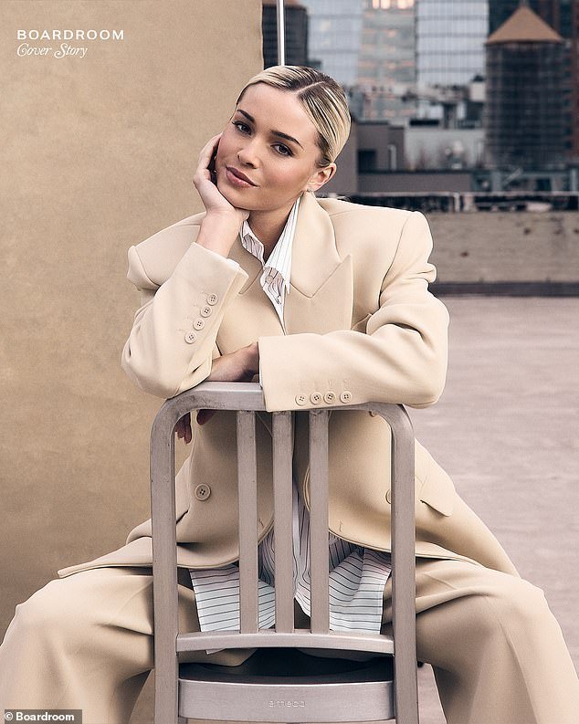 Livvy Dunne sorprende en una nueva sesión de fotos mientras habla sobre empresas y la vida después de la gimnasia.