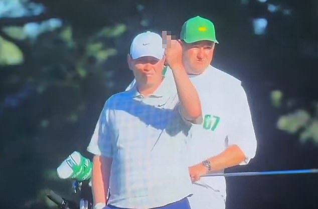 Robert MacIntyre corre el riesgo de sufrir una reacción violenta en el Masters después de mover el dedo medio en la malhablada primera ronda en Augusta