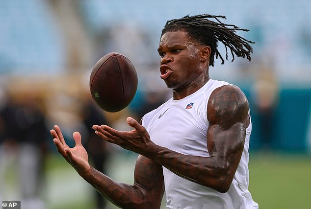 Los Jaguars están tomando una decisión brutal sobre la superestrella bidireccional Travis Hunter después de una temporada de novato plagada de lesiones.